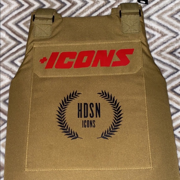 Icons vest - Picture 1 of 3